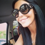 Layla iskandar sur yala.fm